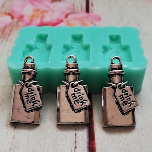 Stampo in silicone Bottigliette Drink me Alice 3pz per creazioni in resina e fimo