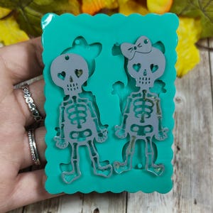 Skull silicone mold couple, for resin and polymer clay creations