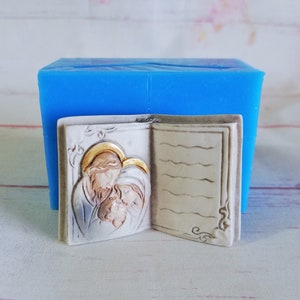 Molde de silicona 3D Libro Natividad Sagrada Familia para creaciones en resina y yeso