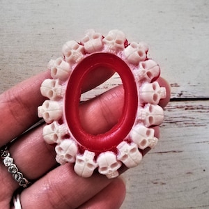 Skull frame silicone mold for resin and polymer clay creations