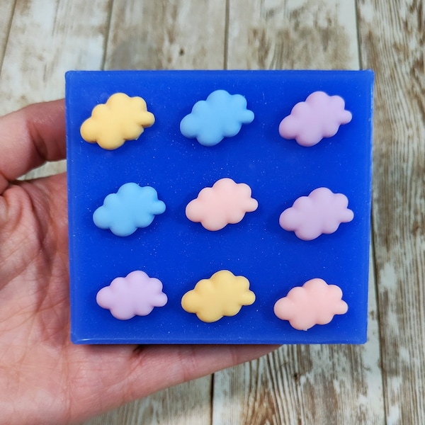 Moule nuages 9pcs 2cm en silicone pour créations en résine, plâtre, savon, cire et pâte polymère