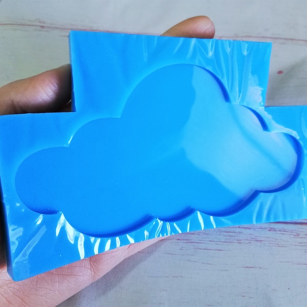 Grand moule silicone Nuage 15 x 8 cm pour créations en résine