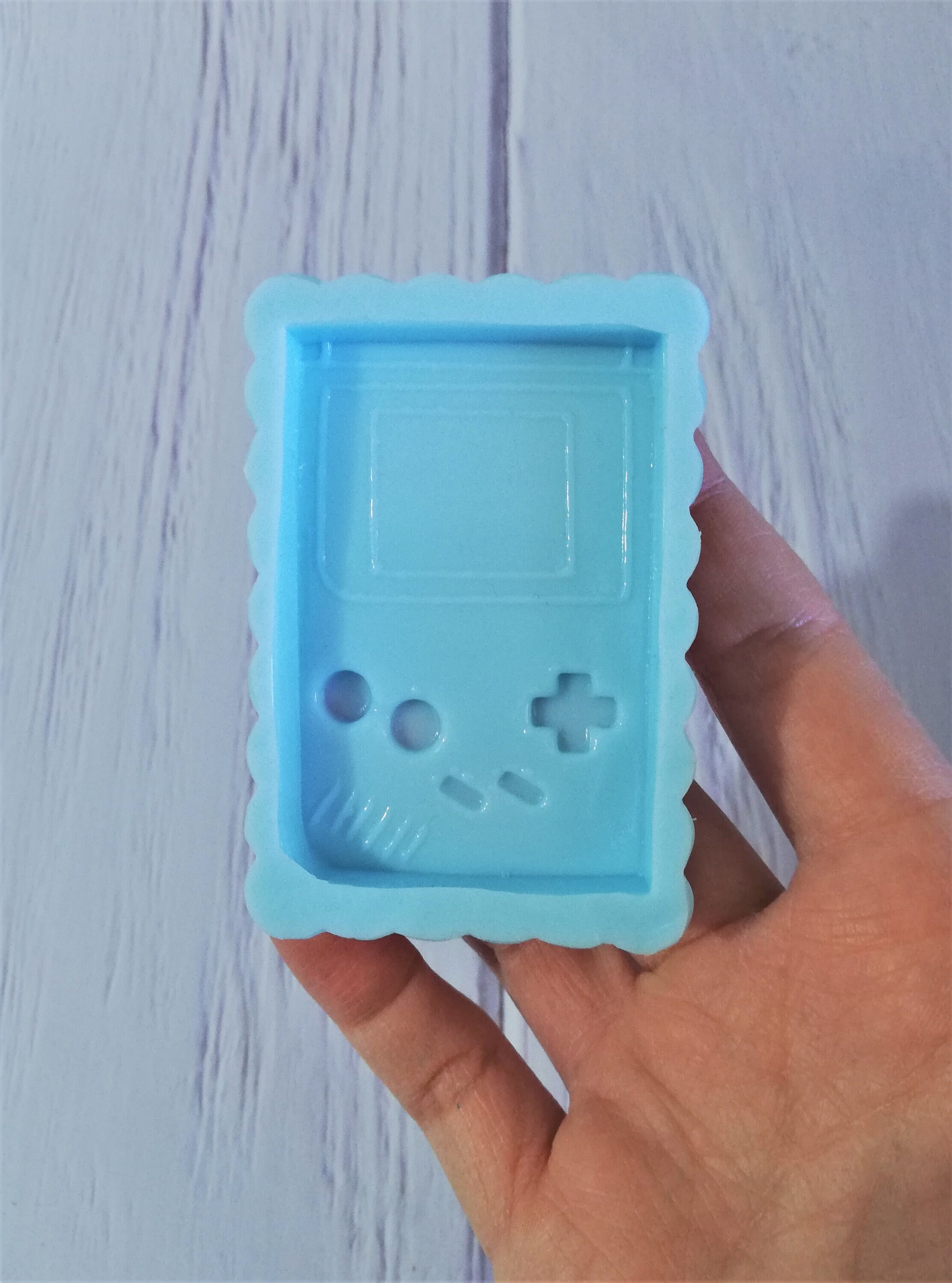 Game Console Shaker Silicone Mold, Epoxy Resin Shaker Molds, Keychain Resin  Molds, Video Game Resin Mold, Cute Keychain Resin Mold 