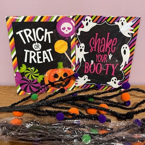 Halloween wreath signs & craft supplies, Supply Box, Halloween picks and sprays