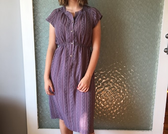 Mauve Print '70s Day Dress