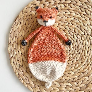 Fox Baby Lovey Crochet Pattern, Amigurumi Rag Doll Comforter, Woodland Animal Security Blanket | PDF digital file | English & Dutch