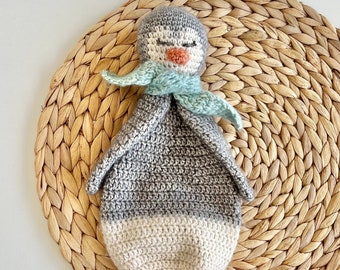 Penguin Baby Lovey Amigurumi Crochet Pattern, rag doll comforter | PDF digital file | English & Dutch