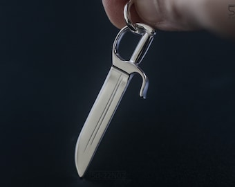Handgjort Wing Chun Baart Cham Dao-hänge i sterlingsilver: Kung Fu-smycken