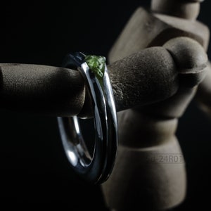 Bold Irregular Unisex Ring in Sterling Silver with Green Natural Peridot Nugget, Thick Forged Chunky Jewelry, Hammered Unique Ring. On Wooden Art Miniature Mannequin.