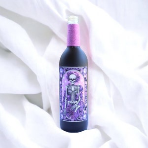 Tarot Incense Bottle Burner, Incense Holder for Sticks, Skeleton Home Goods, Meditation Tools, Altar Supplies, Gothic Gifts, Witchy Gifts