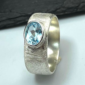 Blue topaz ring for woman, natural topaz wide band ring, oval gemstone chunky ring, sterling silver topaz ring, mens silver ring with stone