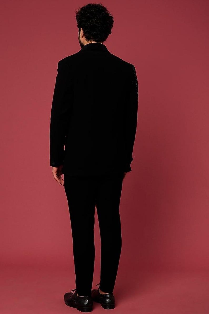 Excalibur Collection - Slim Fit Tuxedo 2 Piece 2 Button Design in White main image 0