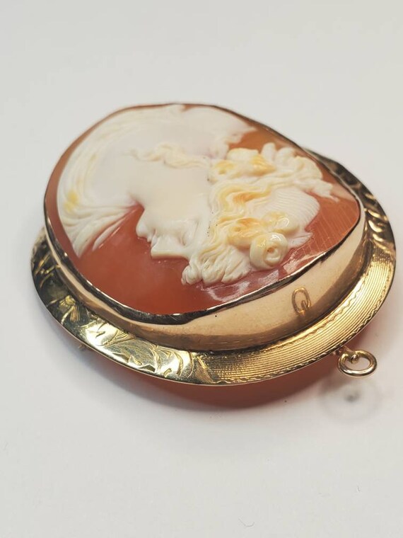 Antique 10k Gold Large Shell Cameo Pin Pendant - image 8