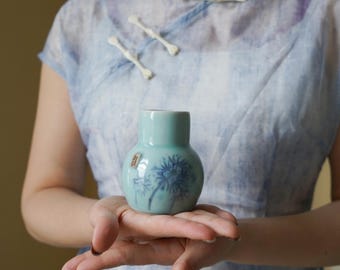 Celadon Bud Vase – Blue Floral Hand Painted Pottery, Craquelé Glaze Belly Vase, Japandi Zen Home Decor