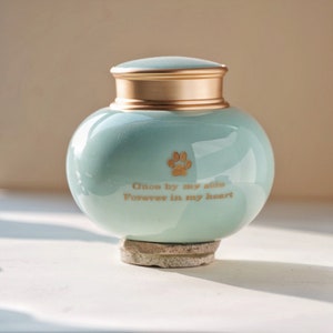 Pet Urn |pet custom urn| dog urn|cat urn|pet memorial| | Personalized name  date custom urn- 750ml - 45 cubic inches
