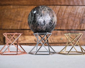 Metal Crystal Sphere Stand | Display Stand
