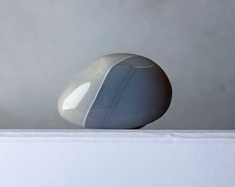 Pretty Agate Pocket Stone | Agate Crystal Palm