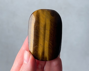 Tiger Eye Palm | Tigers Eye Crystal Palm Stone