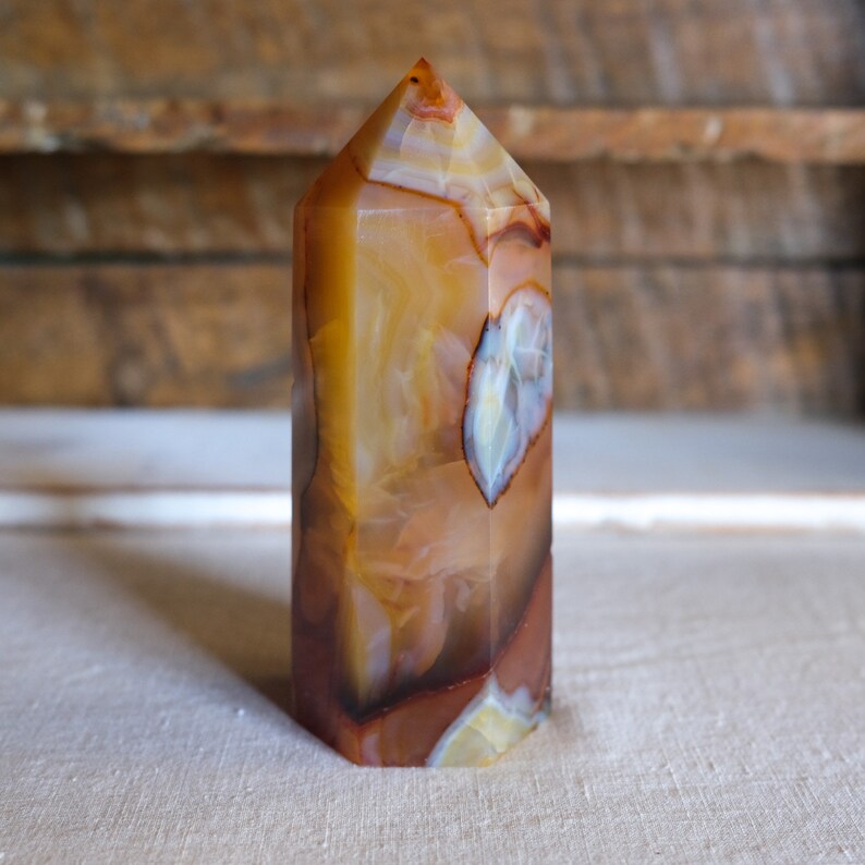 Crystal Point Colorful Carnelian Large Carnelian Tower