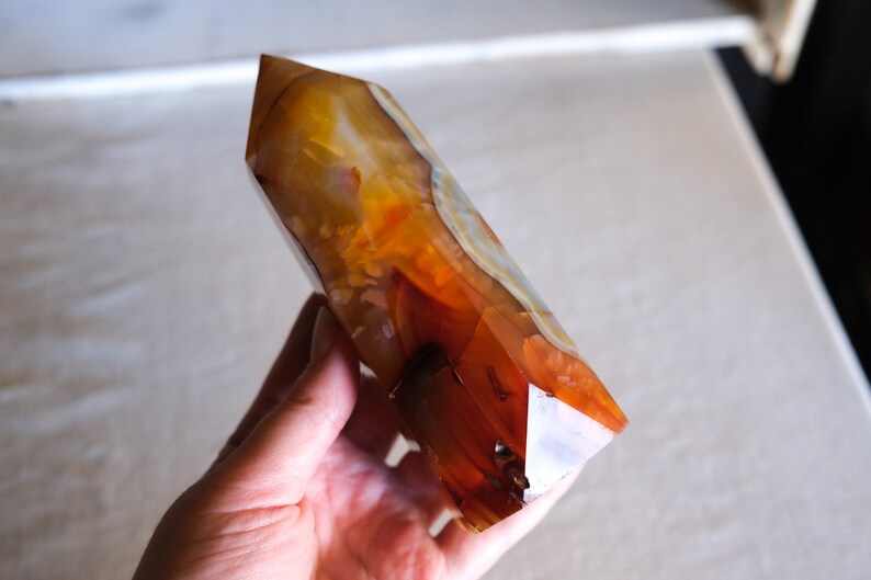 Crystal Point Colorful Carnelian Large Carnelian Tower