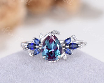 Vintage Alexandrite Engagement ring Color change Cluster Marquise Sapphire Wedding Ring Unique Natural Inspired Anniversary Ring For Women
