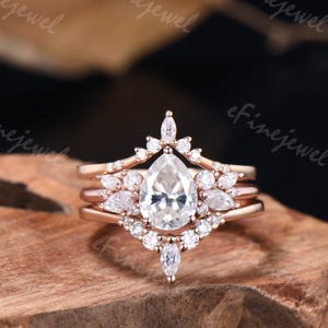 3pcs Moissanite Bridal Set 1.25CT Teardrop Shaped Moissanite Engagement Ring 14k Rose Gold Curved Wedding Band Anniversary Gifts For Women