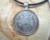 Butterfly on Flowers Jamaica 10 Cents 1969-1989 Silver Tone 25mm Bezel Coin Pendant Handmade Jewelry Necklace