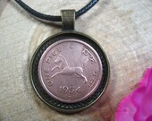 Jumping Horse India 1 Pice 1954 Indian Antique Bronze Tone 25mm Bezel Coin Pendant Jewelry Necklace Birthday Birth Year