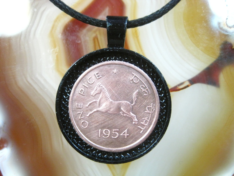 Indian Jewelry 20 Necklace All Black 25mm Handmade Coin Pendant India New Delhi Unisex His Hers Jumping Horse