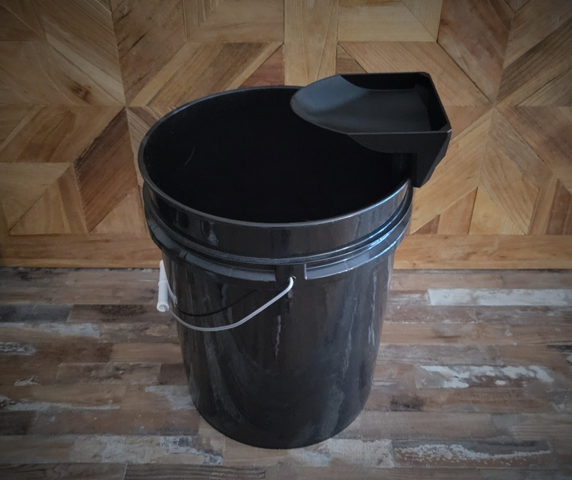 DIY Composting Toilet Urine Diverter snap-on - Etsy