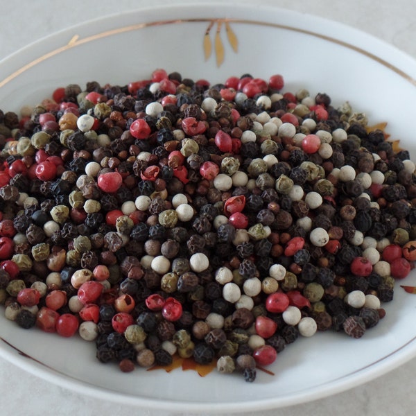 4 peppercorns rainbow mix with grains of paradise 2 oz – 32 oz resealable bag