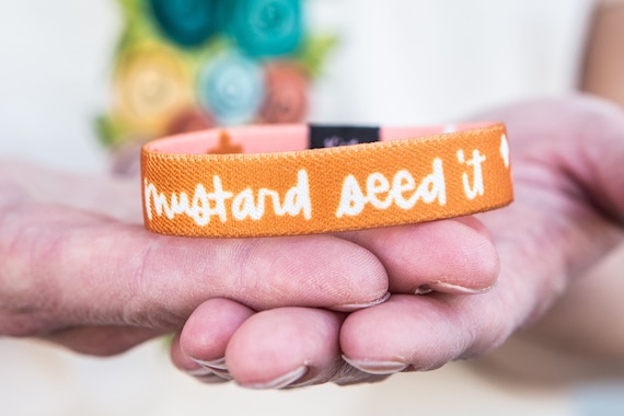 Mustard Seed It Stretchy Bracelet