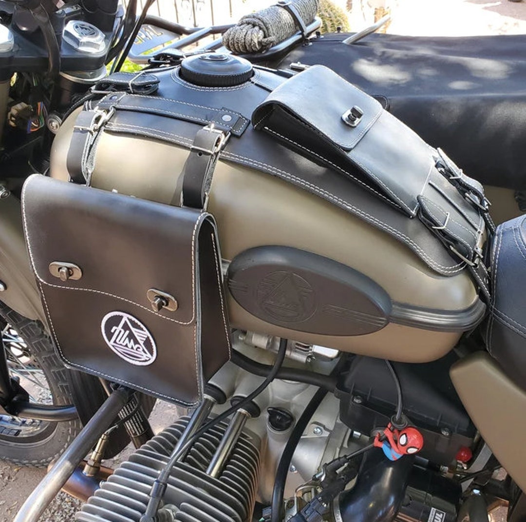 thumbnail image 2 of Black Motorcycle Oil Fuel Tank Bag Waterproof Shoulder Travel Riding 2 of 12