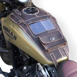 Fuel gas tank cover bib for Indian Scout, 1 pocket with transparent window plus 1 pocket, Genuine Leather