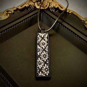 Japanischer Kimono Schmuck, moderner japanischer Schmuck, Whimsigoth Halskette, Chirimen Stoff Halskette, Geschenk für sie, Geschenk für ihn