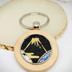 Handmade Gift, Japanese Mt.Fuji Keychain - Kawaii,Birthday Gift for Him, Aesthetic Charm, Japanese Gifts, Unique Gifts for him, Gift for Men