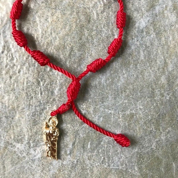 Judas Thaddeus Plated Gold Bracelet Red Knot// San Judas Tadeo pulsera de Oro Laminado en Nudo Rojo