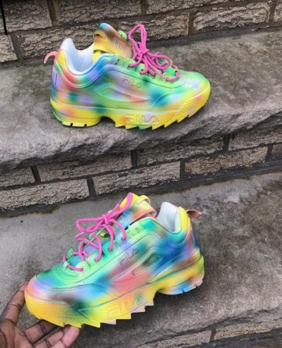 multi colored filas