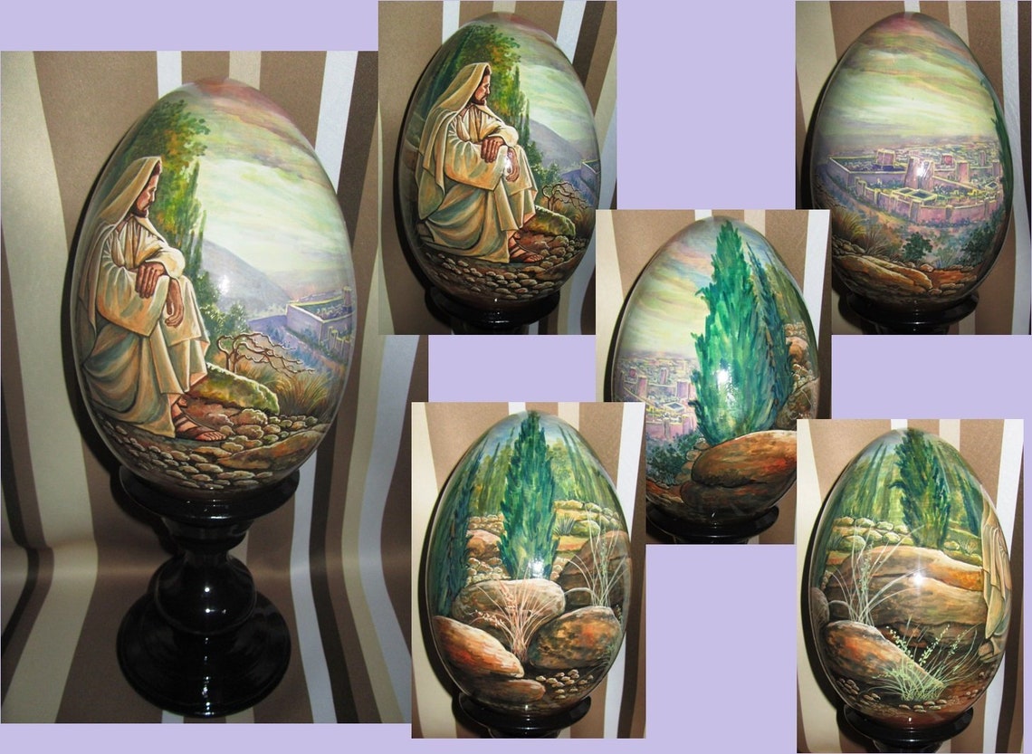 Easter Nativity Painting on the egg in a circle / From Etsy
