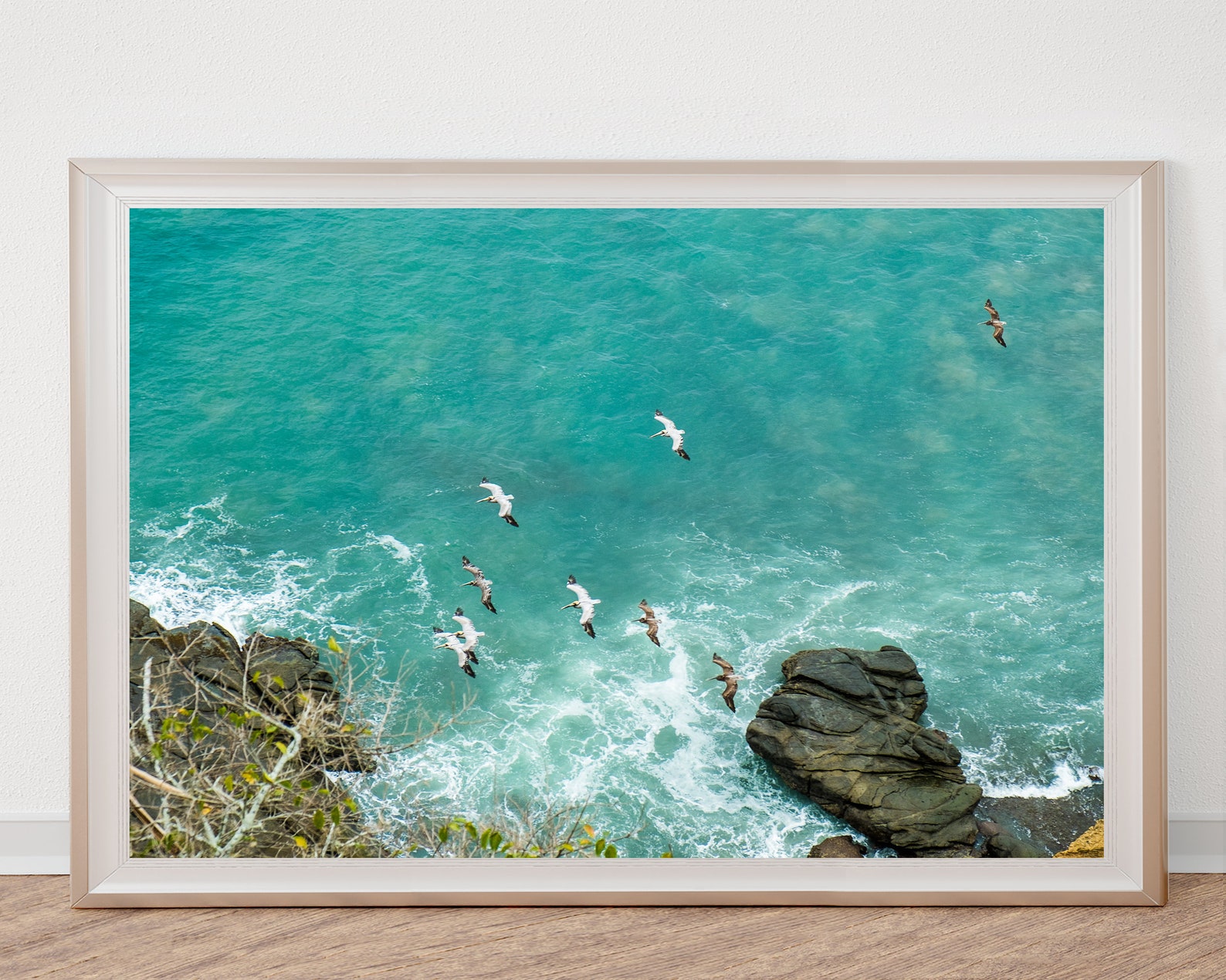 Pelican Print Pelican Wall Art Pelican Art Print Flying Etsy