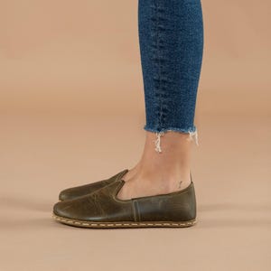 Womens Green Barefoot Shoes, Zero Drop Minimalist Shoes, Wide Toe Box Shoes, Handmade Turkish Slip Ons, Sustainable Natural Flats