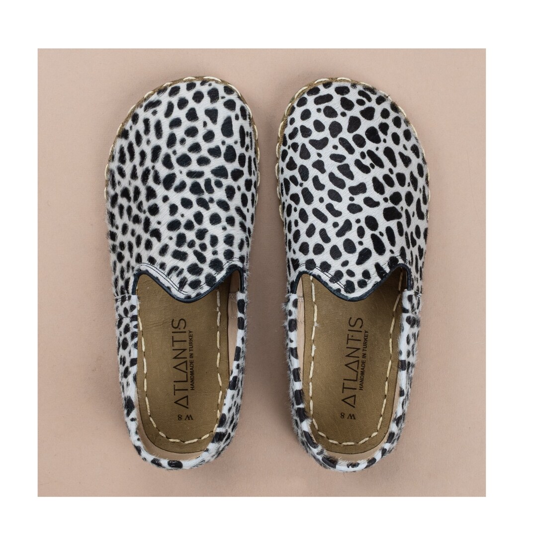 Womens Wide Toe Box Comfy Shoes, Barefoot Shoes, Polka Dots Handmade