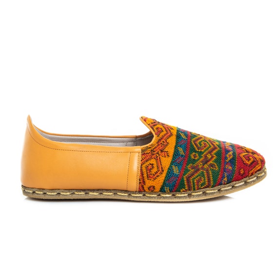 Mens Kilim Slip Ons, Turkish Yemeni Shoes, Handmade Leather Loafers, Kilim Shoes, Flat Men Shoes, Gift for Him, Fathers Day Gift
