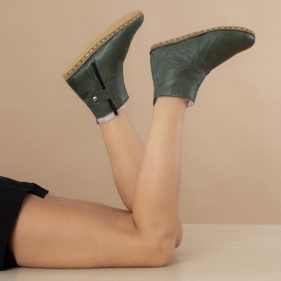Womens Boots Green Wrinkled Leather Winter Boots Travel Boots Sheepskin Lining Boots Handmade Boots Shearling Boots Christmas Gift Etsy Mexico