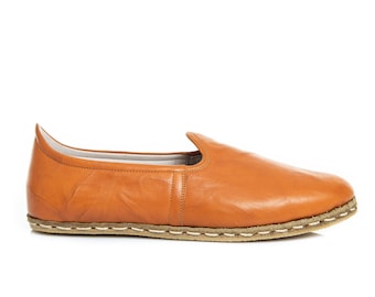 Mens Light Brown Color Leather Slip Ons, Turkish Yemeni Shoes, Handmade Leather Loafers, Flat Men Shoes, Gift for Him, Fathers Day Gift