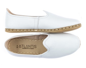 Mens White Color Leather Slip Ons, Turkish Yemeni Shoes, Handmade Leather Loafers, Flat Men Shoes, Gift for Him, Fathers Day Gift