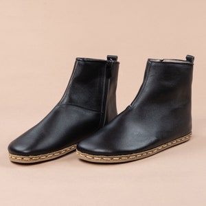 Women Black Ankle Barefoot Boots, Wide Toe Box Boots, Handmade Winter Boots, All Natural Zero Drop Boots, Ankle Barefoot Boots With Zipper