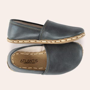 Buty dziecięce Barefoot, skórzane buty dla maluchów, zielone mokasyny dla dzieci, uziemiające buty dla dzieci, uziemiające buty dla dzieci, ręcznie robione buty dla dzieci