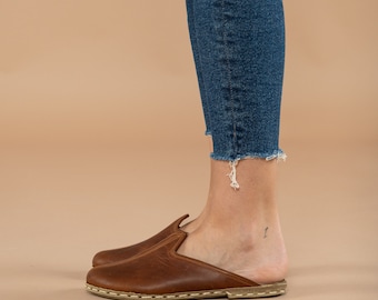 Mens Barefoot Brown Leather Slippers, Men Wide Slippers, Barefoot Slippers, Mens Wide Toe Box Slippers
