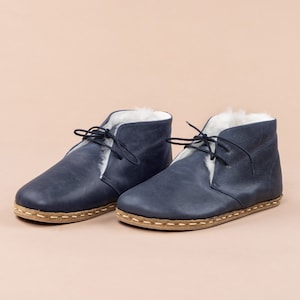 Sustainable Mens Oxford Barefoot Ankle Boots with Fur, Blue Wide Toe Box Shearling Boots, Handmade Winter Boot, Zero Drop Casual Boots